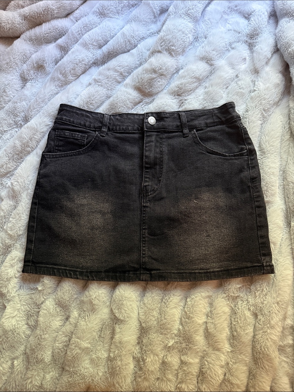 SHEIN Black Washed Denim Mini Skirt